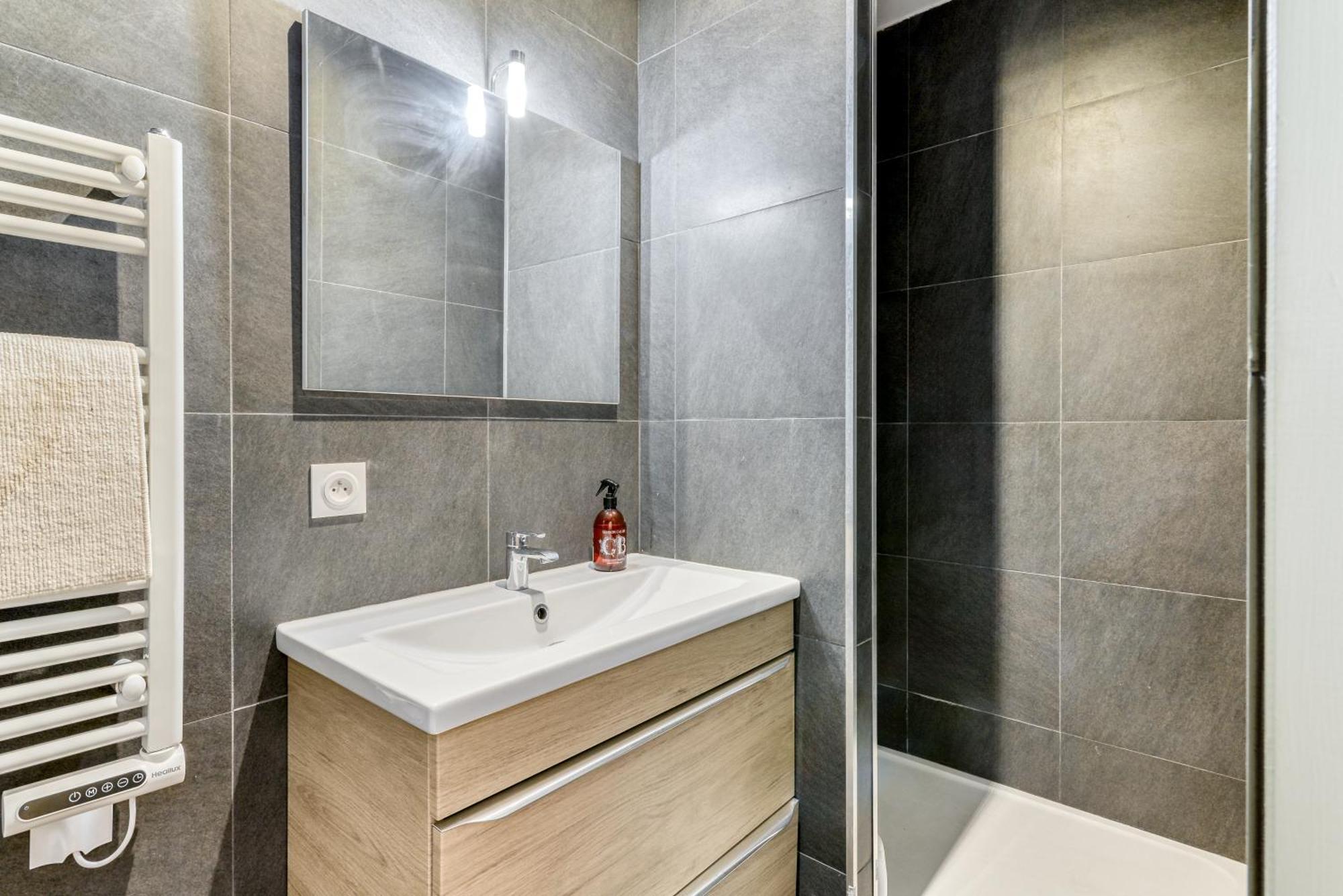 Le Maquens - Parking Gratuit - Wifi - Netflix Appartement Carcassonne Buitenkant foto