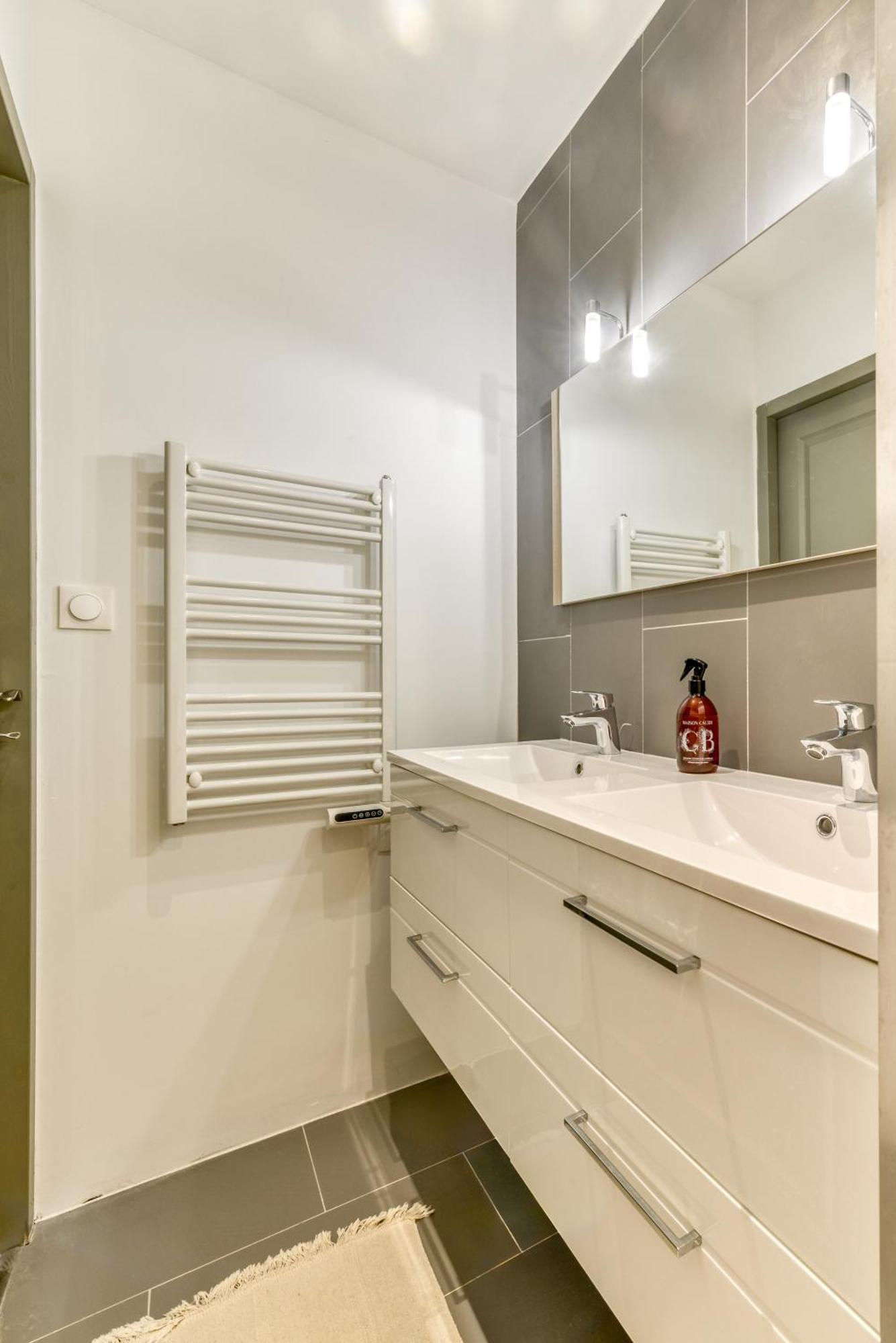 Le Maquens - Parking Gratuit - Wifi - Netflix Appartement Carcassonne Buitenkant foto